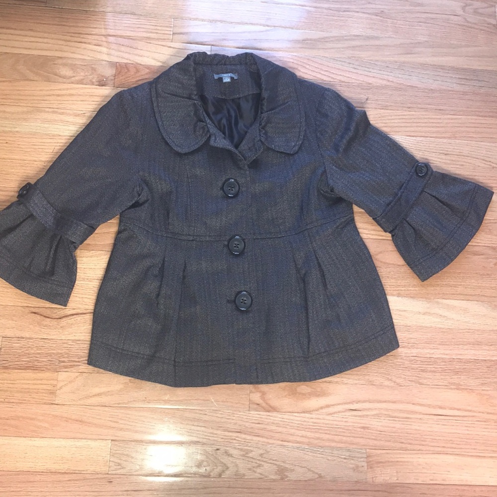 NWOT Apt. 9 3/4 sleeved pleated jacket